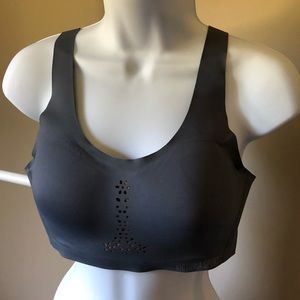 Victoria Secret Angel Max Sport Bra Size 34B